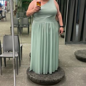 David’s bridal one shoulder dusty sage bridesmaid dress size 28. New with tags.